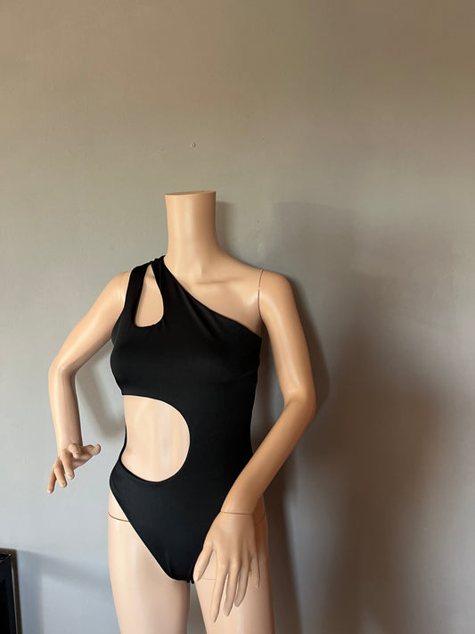 BODY pia ll